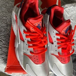 Women’s Air Huarache Run